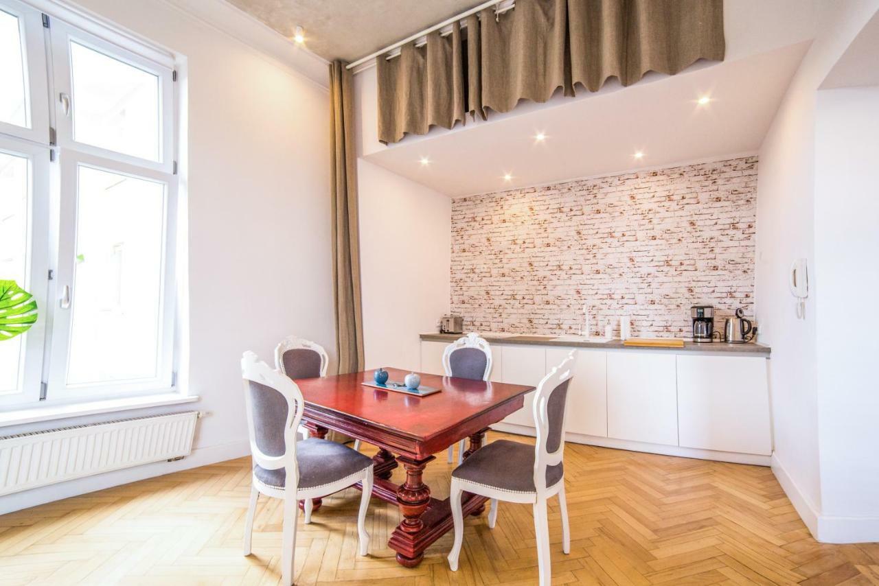 Old Town - Green Apple Apartment Wroclaw Exterior photo
